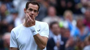 Andy Murray forçado a sair do torneio misto em Wimbledon 