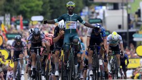 A crónica da 8.ª etapa: Biniam Girmay é o rei do sprint