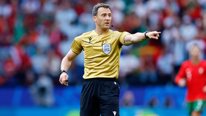 Nomeação do árbitro Felix Zwayer contestada em Inglaterra
