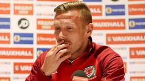 Craig Bellamy é o novo selecionador do País de Gales