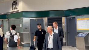 Taremi já está em Milão para assinar pelo Inter