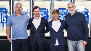 Jorge Costa e Zubizarreta apontam renovação de Rodrigo Mora como exemplo para os jovens da formação