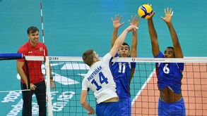 Portugal praticamente nas meias-finais do Europeu de voleibol de sub-22