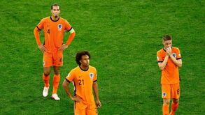 Van Dijk: «O facto de o árbitro ter saído de campo com tanta rapidez...»