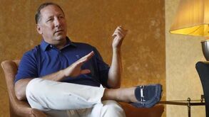 John Textor vai processar presidente do Palmeiras nos EUA: «Ela ultrapassou a linha e por isso vou atrás dela»