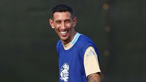 Di María: «Quando cheguei ao Benfica havia grandes jogadores, mas acabei por encontrar o meu lugar»