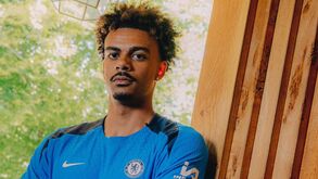 «Vão começar a olhar para Renato Veiga com outros olhos»: Pedro Domingos avalia ida para o Chelsea