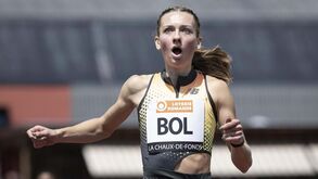 Femke Bol bate recorde europeu dos 400 metros barreiras