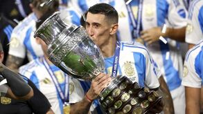 Di María diz adeus à seleção argentina a ganhar: finais foram sempre uma especialidade de 'El Fideo'