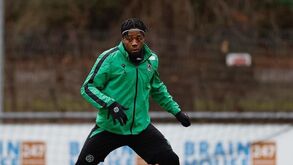 Bright Arrey-Mbi: talento em bruto que chegou a impressionar no Bayern Munique