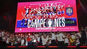Madrid pintada de 'rojo': A festa dos campeões europeus na capital espanhola