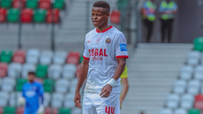 Marítimo rescinde com Baraye