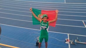 Gustavo Pereira conquista ouro no salto em altura nos Mundiais sub-20 para surdos