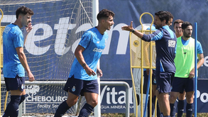 Fábio Cardoso: «O mister está a puxar por nós, está a transmitir as ideias dele»