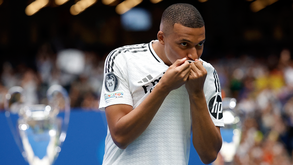 Mbappé após apresentação no Bernabéu: «Dia inesquecível. Realizo o meu sonho de infância»