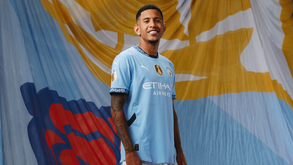 Sávio oficializado no Manchester City: «Toda a gente sabe que é a melhor equipa do mundo»