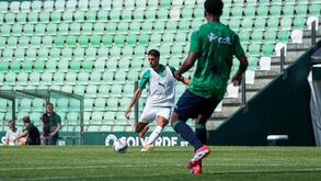 Rio Ave e Swansea marcam encontro no País de Gales