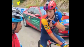 A discussão de Ciccone e Buitrago no Tour: «Estávamos atrás de ti e vimos tudo!»