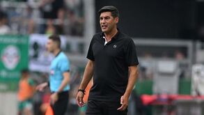 Milan empata na estreia de Paulo Fonseca