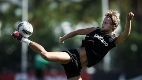 Hjulmand pronto para a regra do capitão