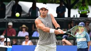 Marcos Giron vence Alex Michelsen e conquista torneio de Newport