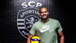 Edson Valencia é reforço do Sporting