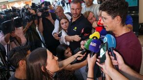 João Almeida chegou a Portugal: «Se puder vencer, qualquer uma das três Grandes Voltas serve»