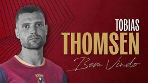 Tobias Thomsen reforça ataque do Torreense