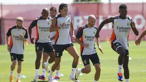 Benfica com 'reforço' para a defesa no início da semana