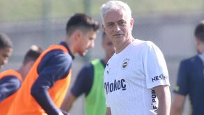 Adeptos do Fenerbahçe confiantes: «Mourinho é uma marca mundial»
