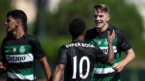 Gyökeres arrasa frente ao Farense