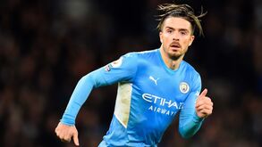 Traidor: A explicação para os insultos dos adeptos do Celtic a Grealish