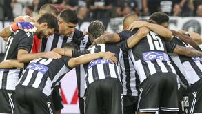 PAOK sofre para triunfar