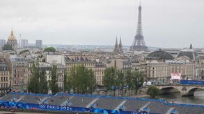 Clube fundado por portugueses dos subúrbios de Paris vive JO com entusiasmo: «Momento único»