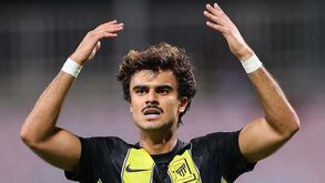 Besiktas quer juntar Jota a Rafa e Gedson