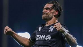 Jota Silva prepara a inevitável saída do V. Guimarães