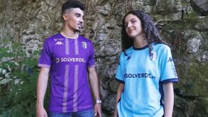 Entre o azul e o lilás: revelados os equipamentos do Vizela para 2024/25