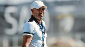 Portimonense perde com o Bristol Rovers em jogo particular