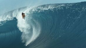 Nic von Rupp: «Teahupoo ofereceu-me das visões mais incríveis e assustadoras»