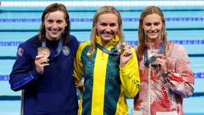 Australiana Ariarne Titmus bate McIntosh e Ledecky nos 400 metros livres