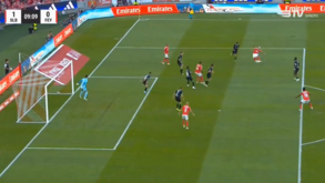 Prestianni volta a brilhar pelo Benfica: o grande golo do argentino frente ao Feyenoord