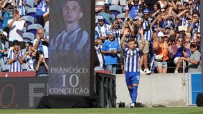 Francisco Conceição acarinhado na festa dos adeptos do FC Porto