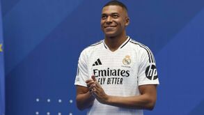 Puro luxo sobre quatro rodas: a 'bomba' que a BMW vai oferecer a Mbappé e que o craque não vai conduzir