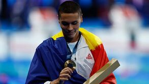 Romeno David Popovici vence 200 metros livres por... 2 centésimos