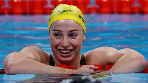 Recorde olímpico e dobradinha australiana a fechar o dia na piscina
