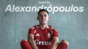 Sotiris apresentado como reforço do Standard Liège por empréstimo do Sporting