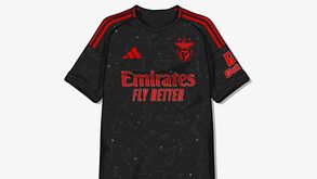 Nova camisola alternativa do Benfica bate recordes de venda