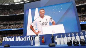 Caen renasce: Mbappé injeta 20 milhões de euros e aposta na formação