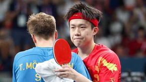 Líder do ranking mundial de ténis de mesa afastado por sueco em Paris'2024