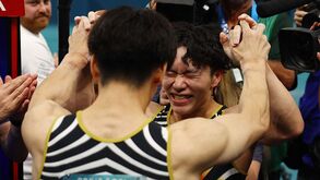 Shinnosuke Oka dá inédito tetra olímpico ao Japão no All-around masculino